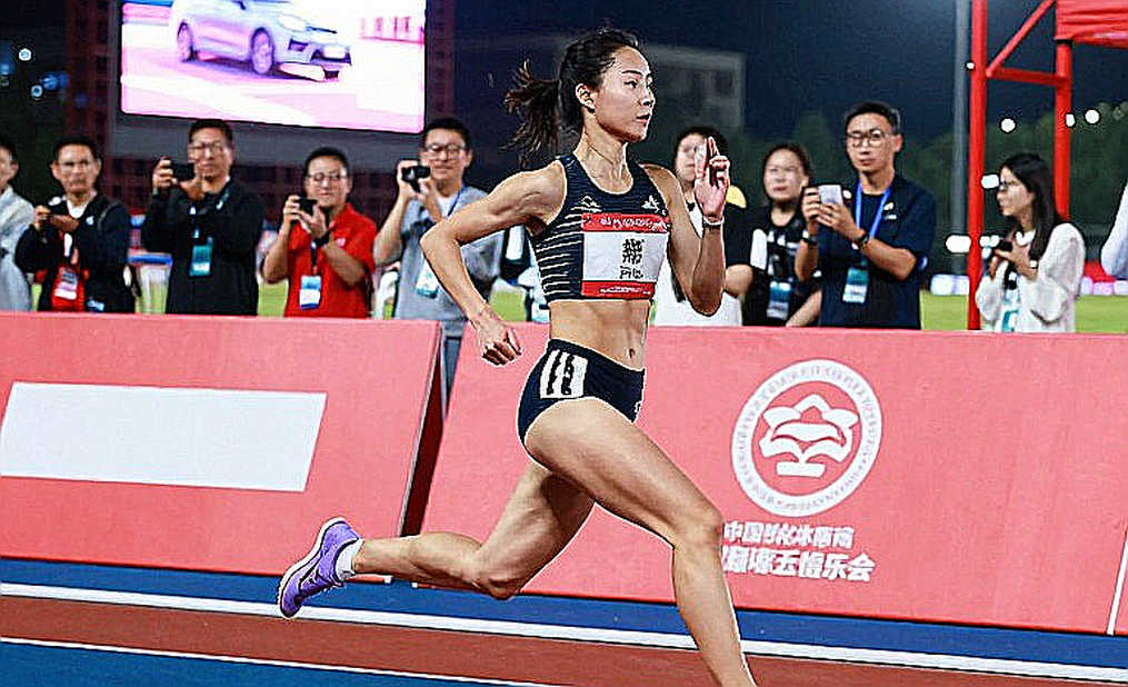 World Athletics giữ vững lệnh cấm Nga, Coe thừa nhận cần lối thoát