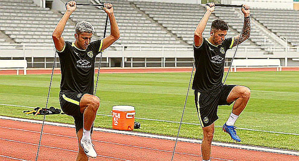 Vietnam National Team Set to Welcome a Nearly 1m90 Vietnamese-American Center-Back: The First Brick of a Generation