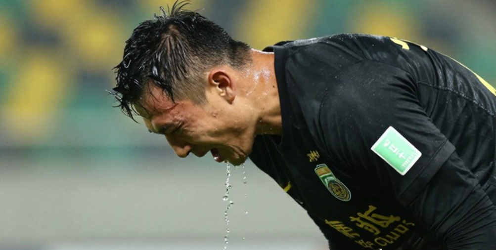 Khi phân tích VAR không có dữ liệu: Bài học từ một bản báo cáo trống Khi phân tích VAR không có dữ liệu: Bài học từ một bản báo cáo trống