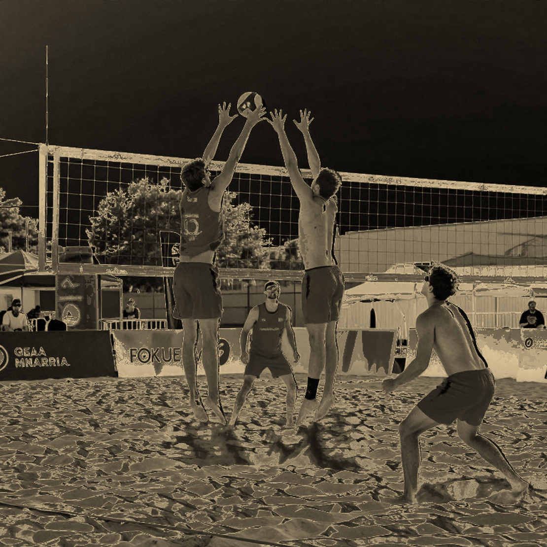 Bóng chuyền nữ Thổ Nhĩ Kỳ vào chung kết EuroVolley 2026: Chiến thắng 3-0 trước Serbia được dệt từ những cú giao bóng Bóng chuyền nữ Thổ Nhĩ Kỳ vào chung kết EuroVolley 2026: Chiến thắng 3-0 trước Serbia được dệt từ những cú giao bóng