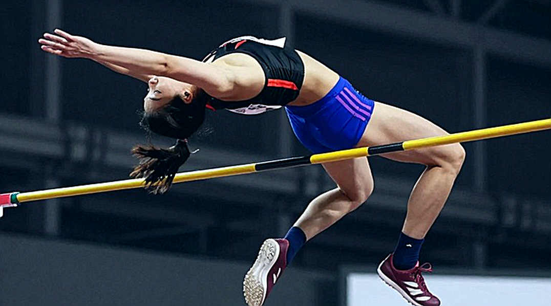 Three Stops in a 400m Session: Is Nguyen Thi Oanh Rebuilding Her Physical Foundation or Signaling a Strategic Shift?